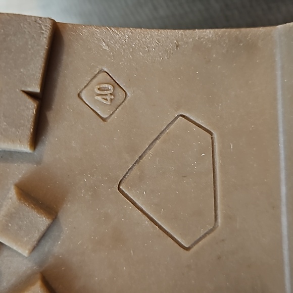 Boutique by Corkys Challenge Cognac Boot Faux Fur Size 10 - Picture 13 of 16